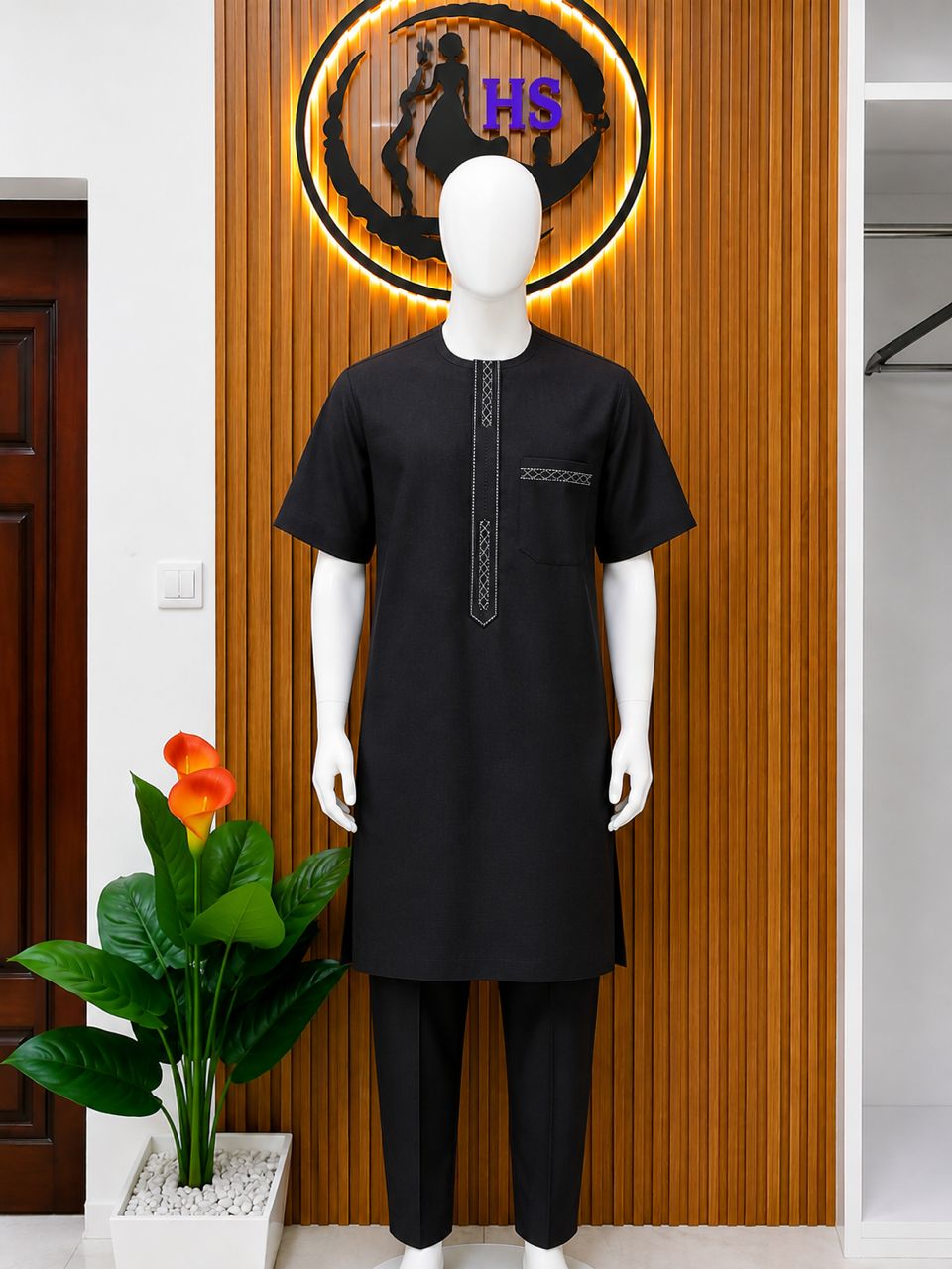 BLACK SHORT SLEEVED KAFTAN